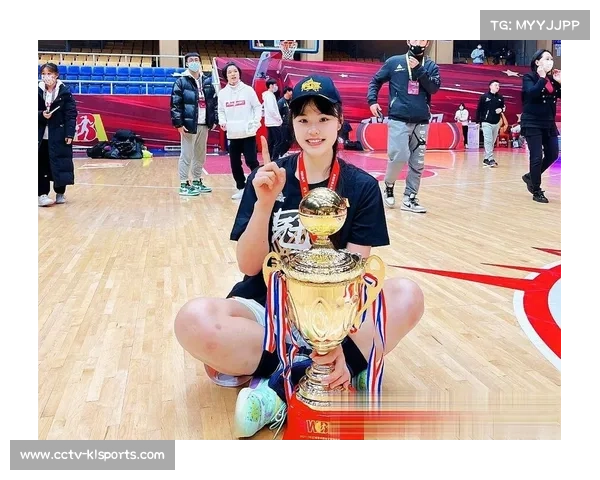 火花与太阳比赛,李月汝替补出场高效得分 火花与太阳比赛,李月汝替补出场高效得分